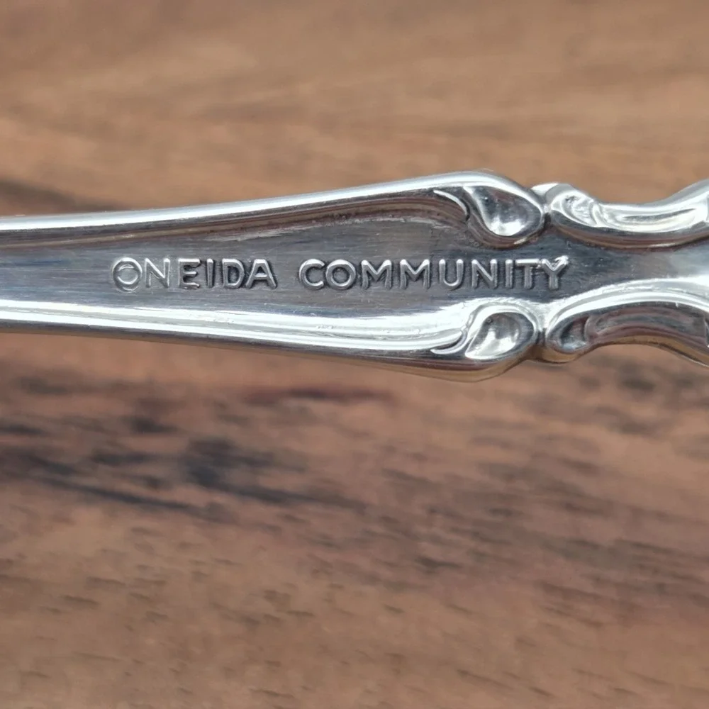 Set Of 4 Oneida Community Beethoven Silverplate Salad Forks Betty Crocker